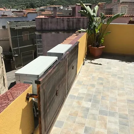 Franzisca Alojamento de Acomodação e Pequeno-almoço Torpè