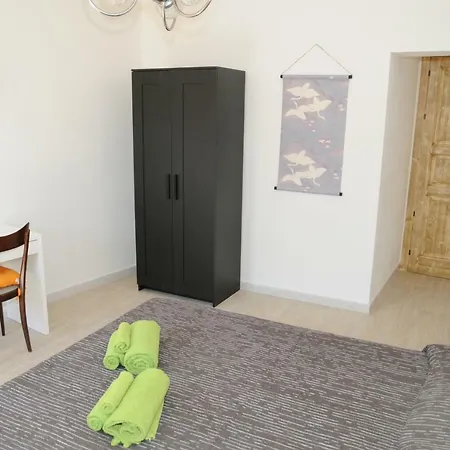 Nocleg ze śniadaniem Franzisca Torpè