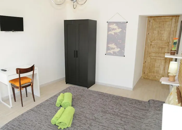 ベッド・アンド・ブレックファスト Franzisca Torpè